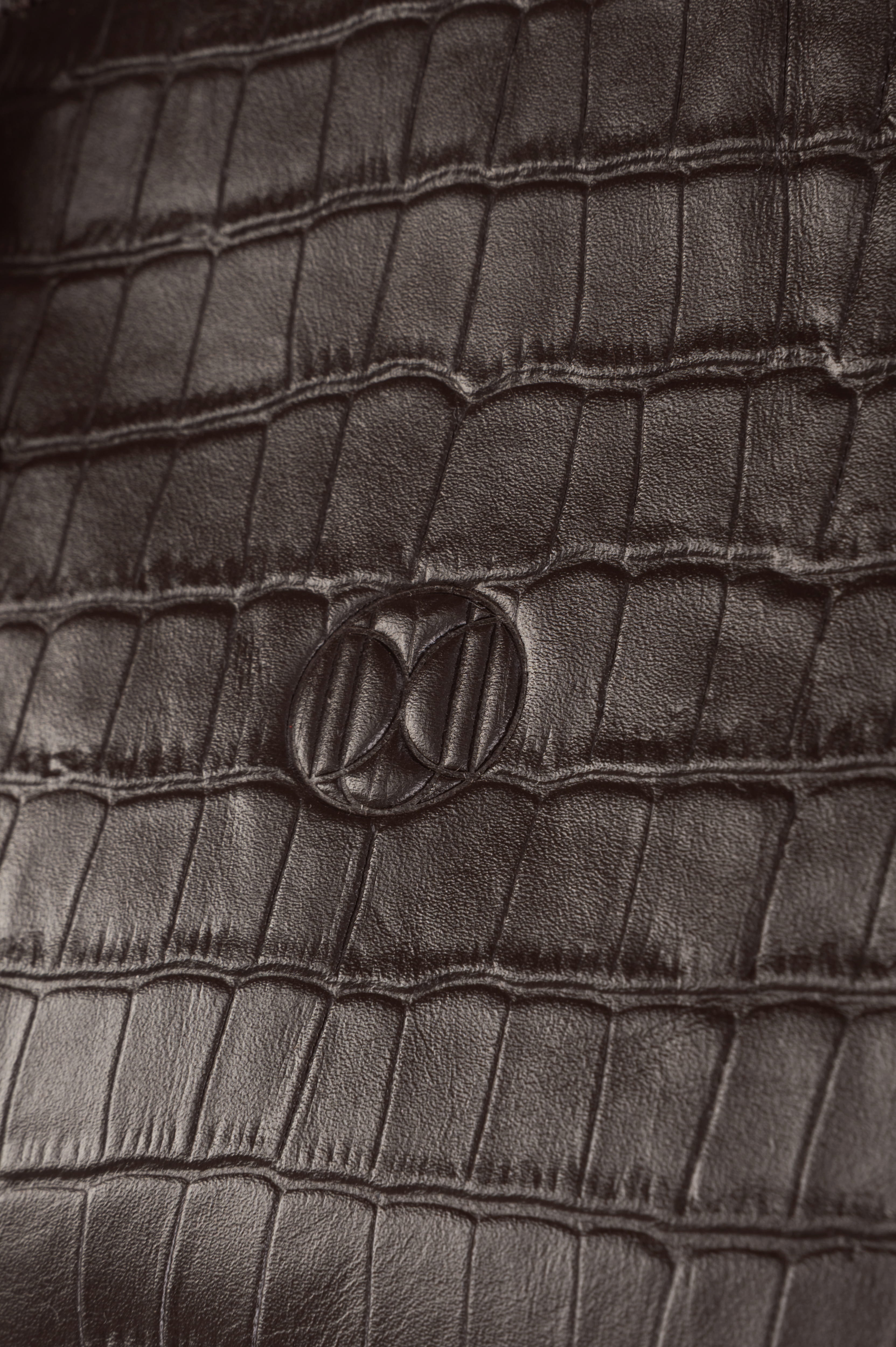 MAGNA medium Bag крокодил коричнева