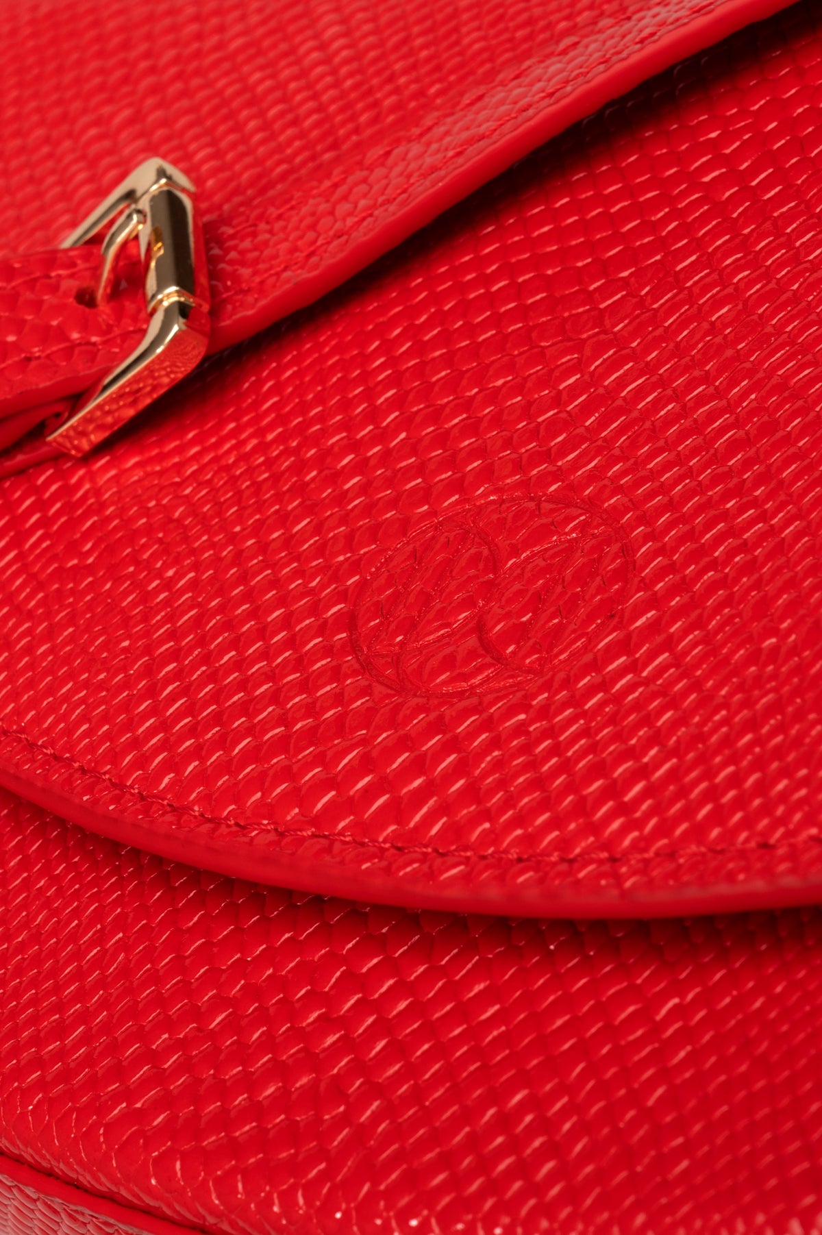 Plum Bag крокодил чорний